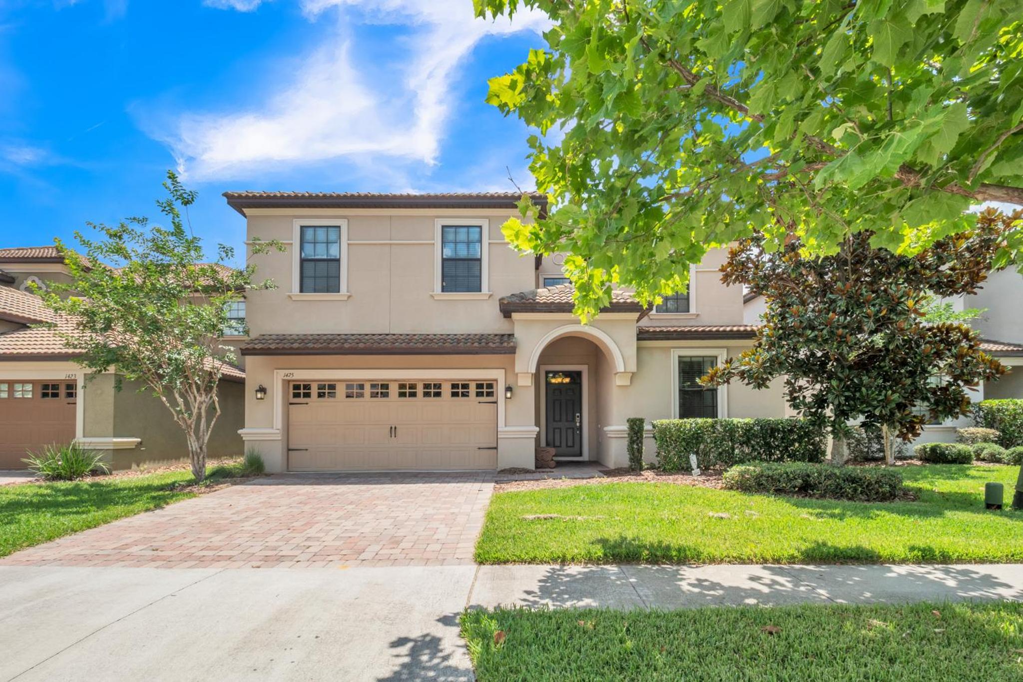 Hotel Star Wars and Harry Potter 9BR Home in ChampionsGate - Image 1