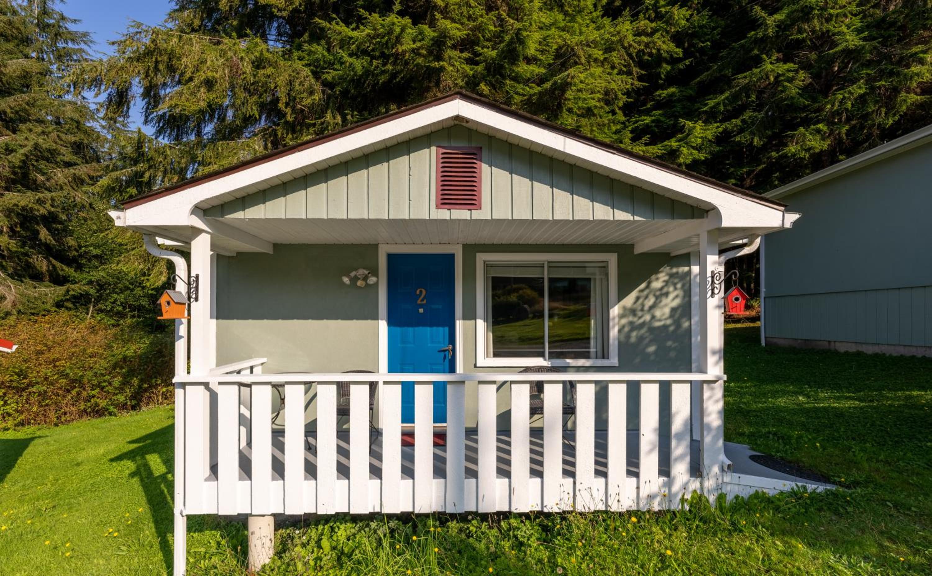The Cabins at Alert Bay