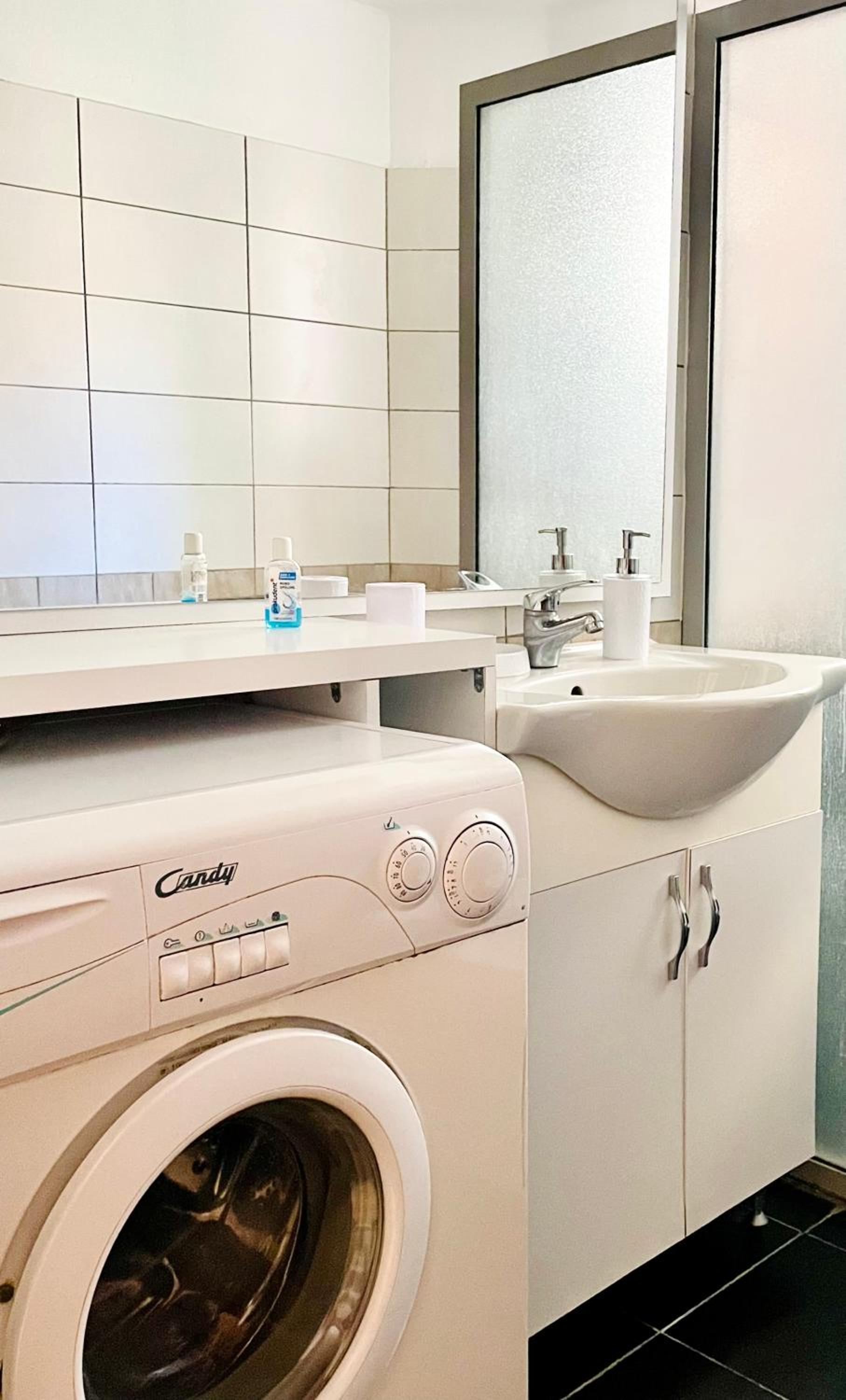 Luel Central Apartament