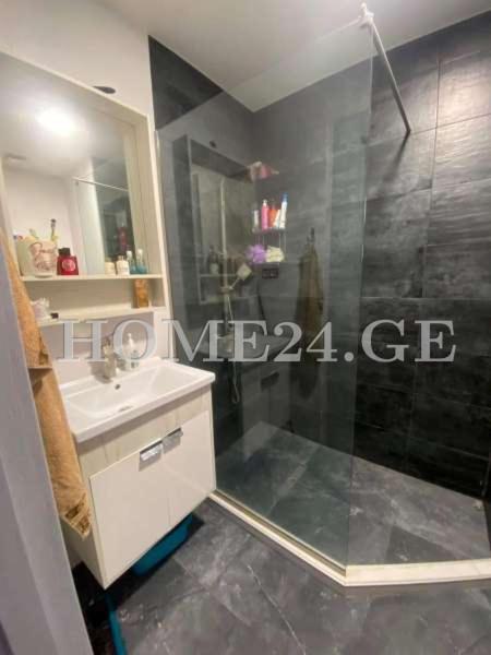 Lisi Lux Apart1 view 3