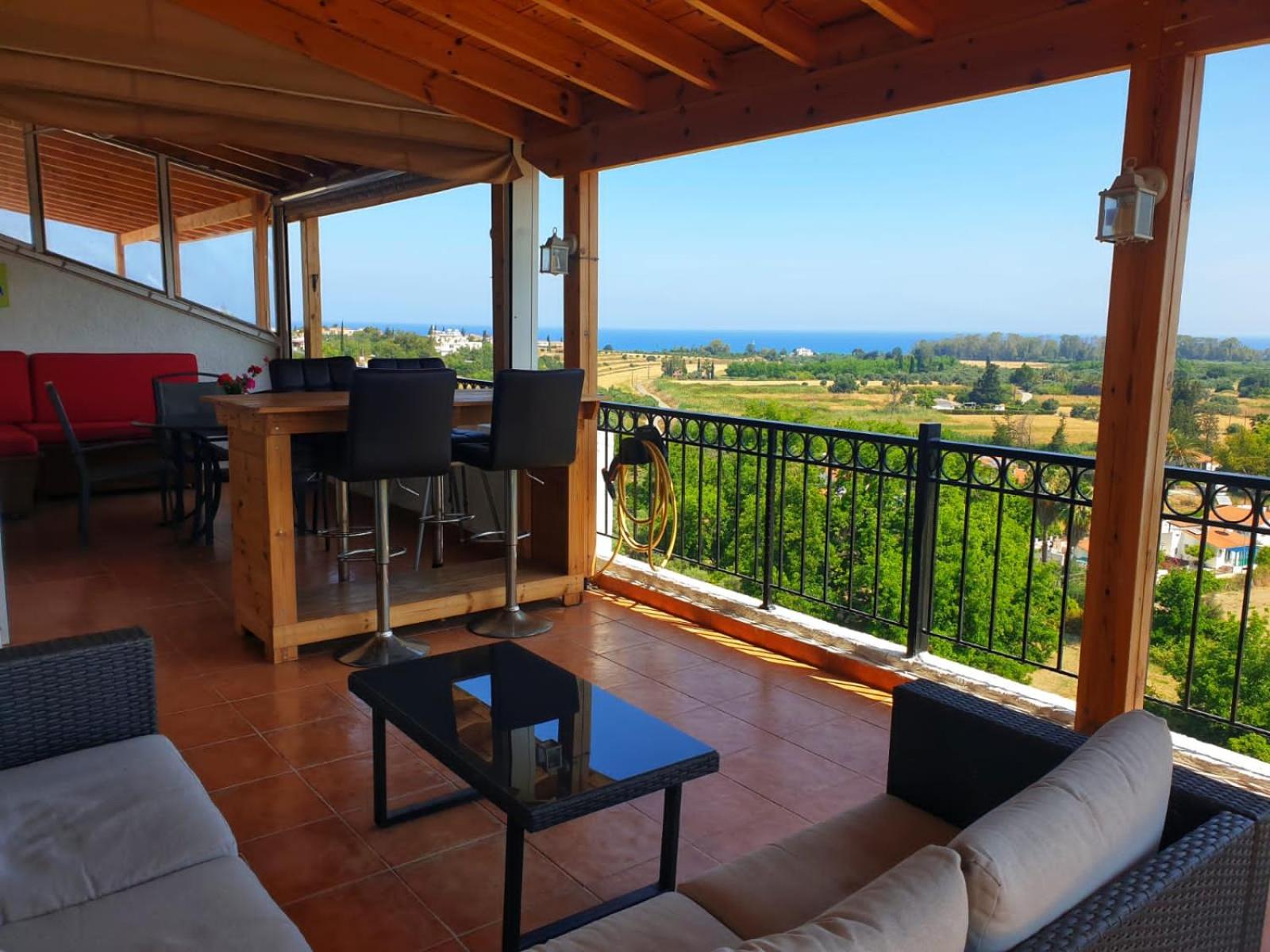 Paul and Maria Sea View Apartment