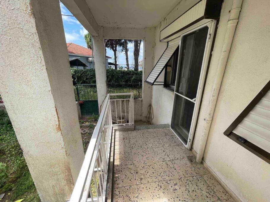 Dikili Sahilde Denize Sıfır Daire