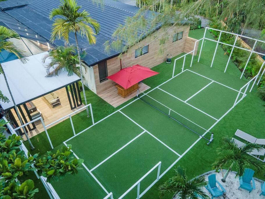VillaKoBo Heated Pool Spa Bar Tennis Golf