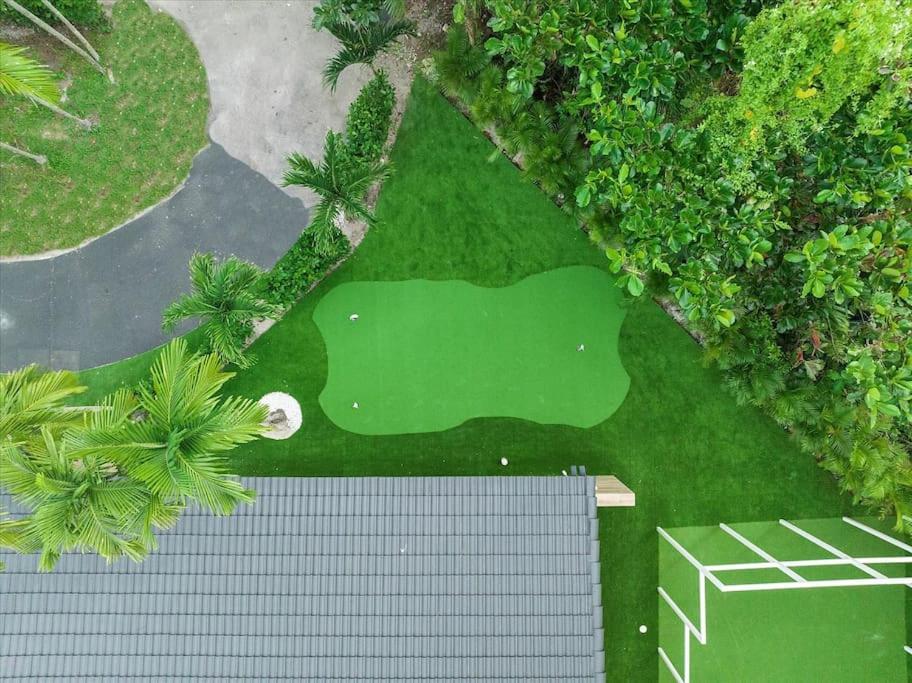VillaKoBo Heated Pool Spa Bar Tennis Golf