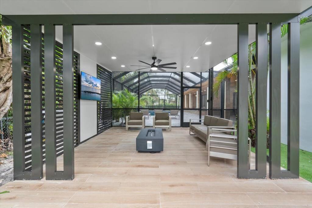 VillaKoBo Heated Pool Spa Bar Tennis Golf