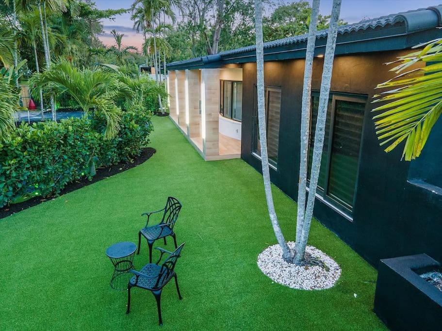 VillaKoBo Heated Pool Spa Bar Tennis Golf