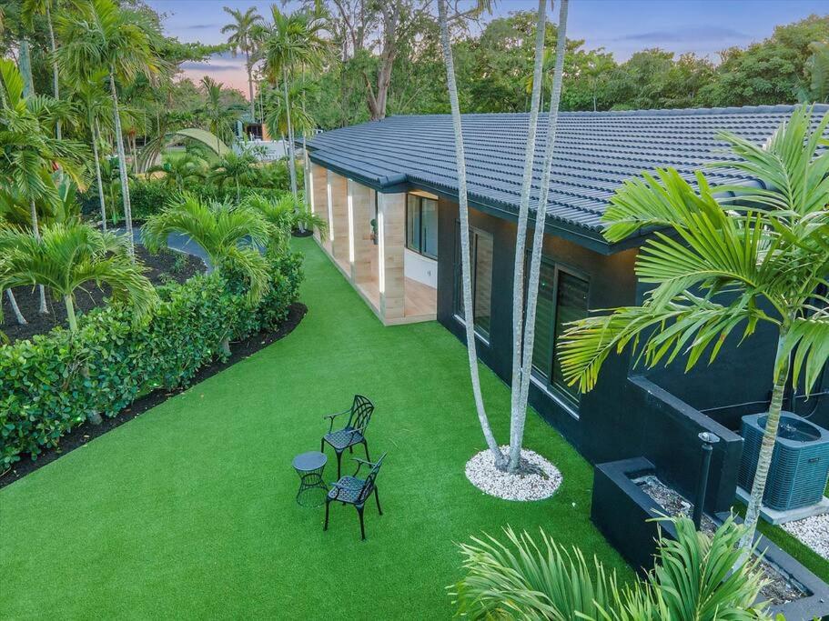 VillaKoBo Heated Pool Spa Bar Tennis Golf