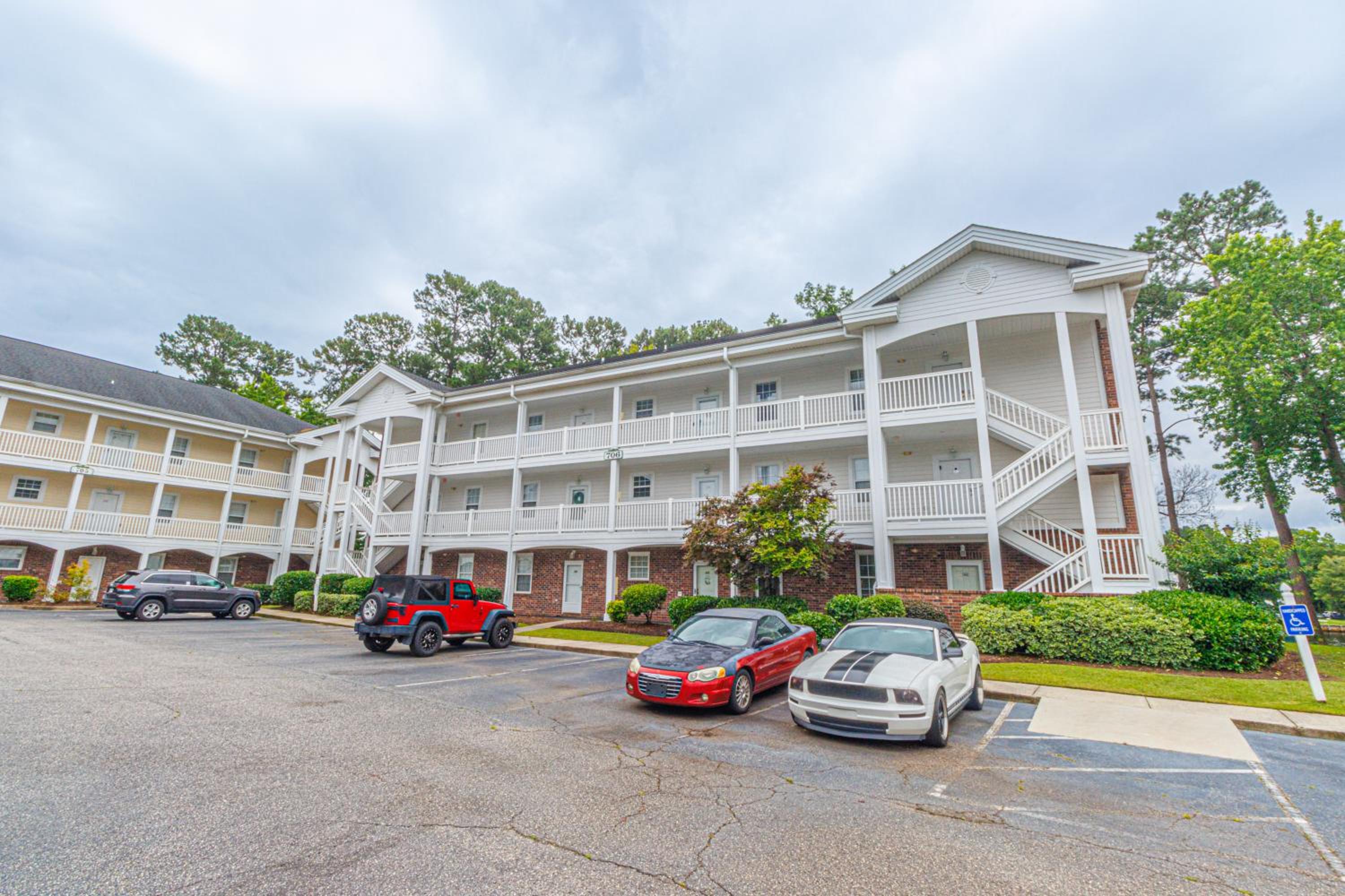 Ground Floor Condo 2 bed 2 bath Riverwalk at Arrowhead Country Club Unit 104 view 3