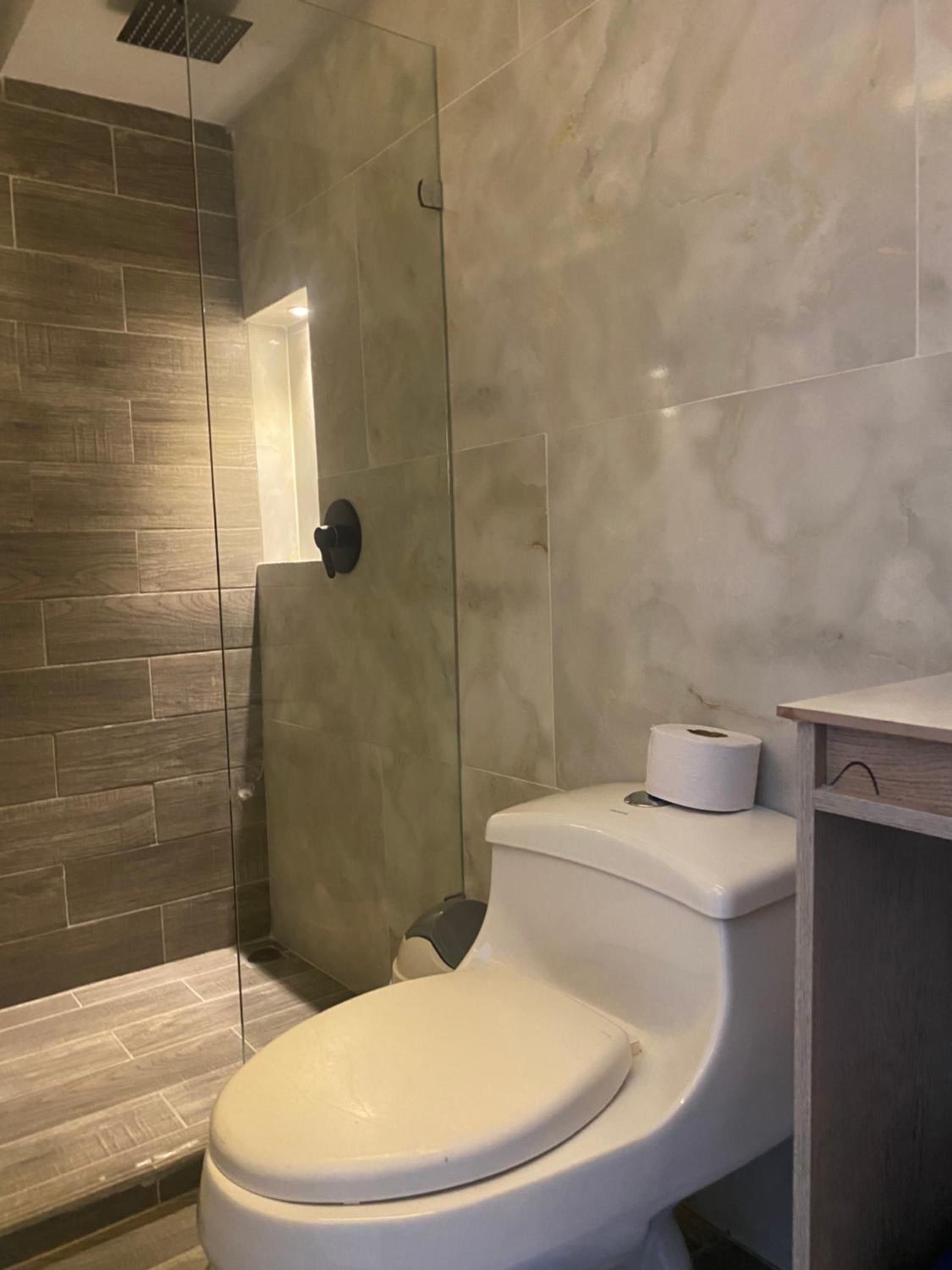 Apartmanto duplex de 2 alcobas estadio laurles la 70