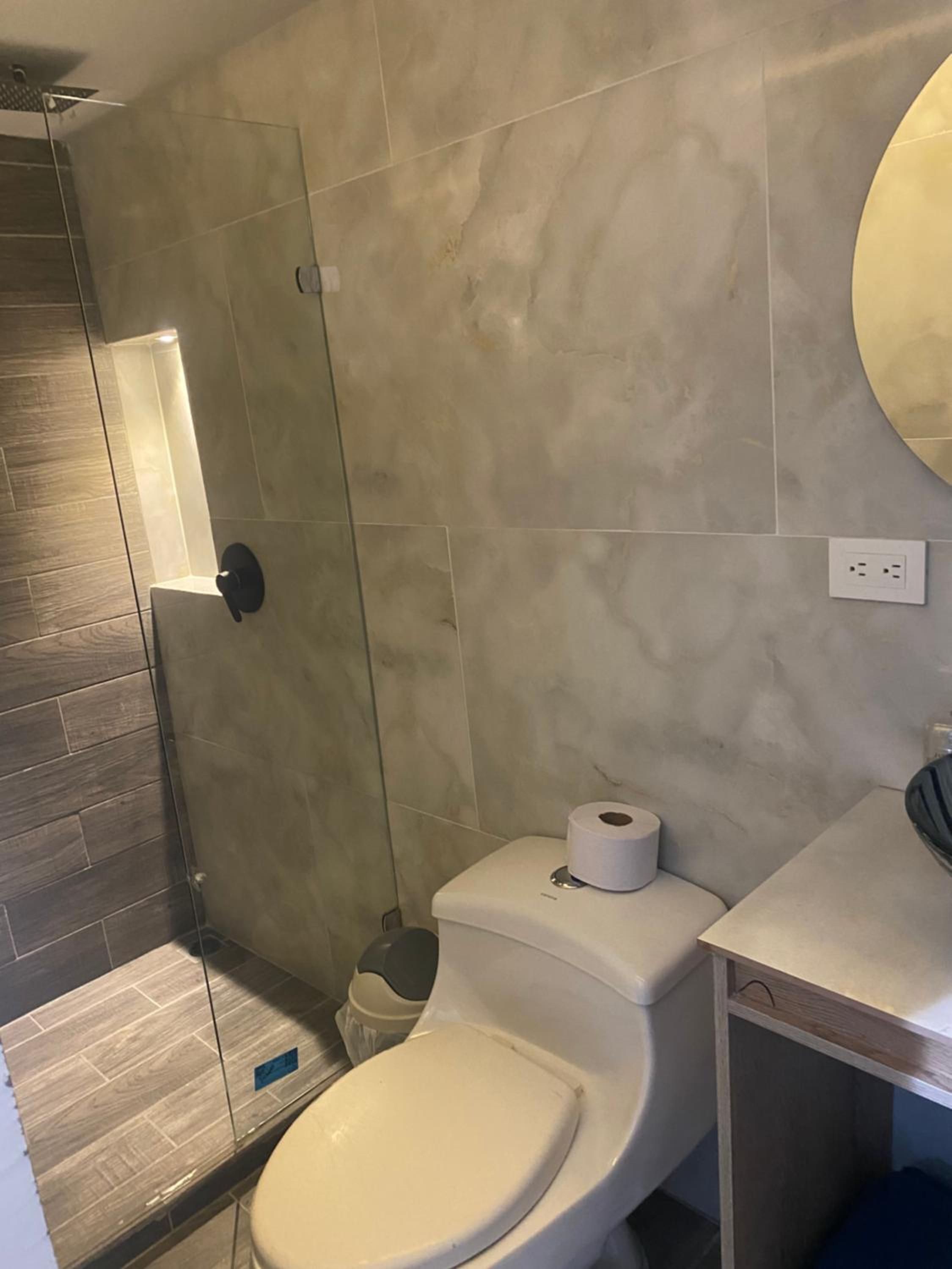 Apartmanto duplex de 2 alcobas estadio laurles la 70