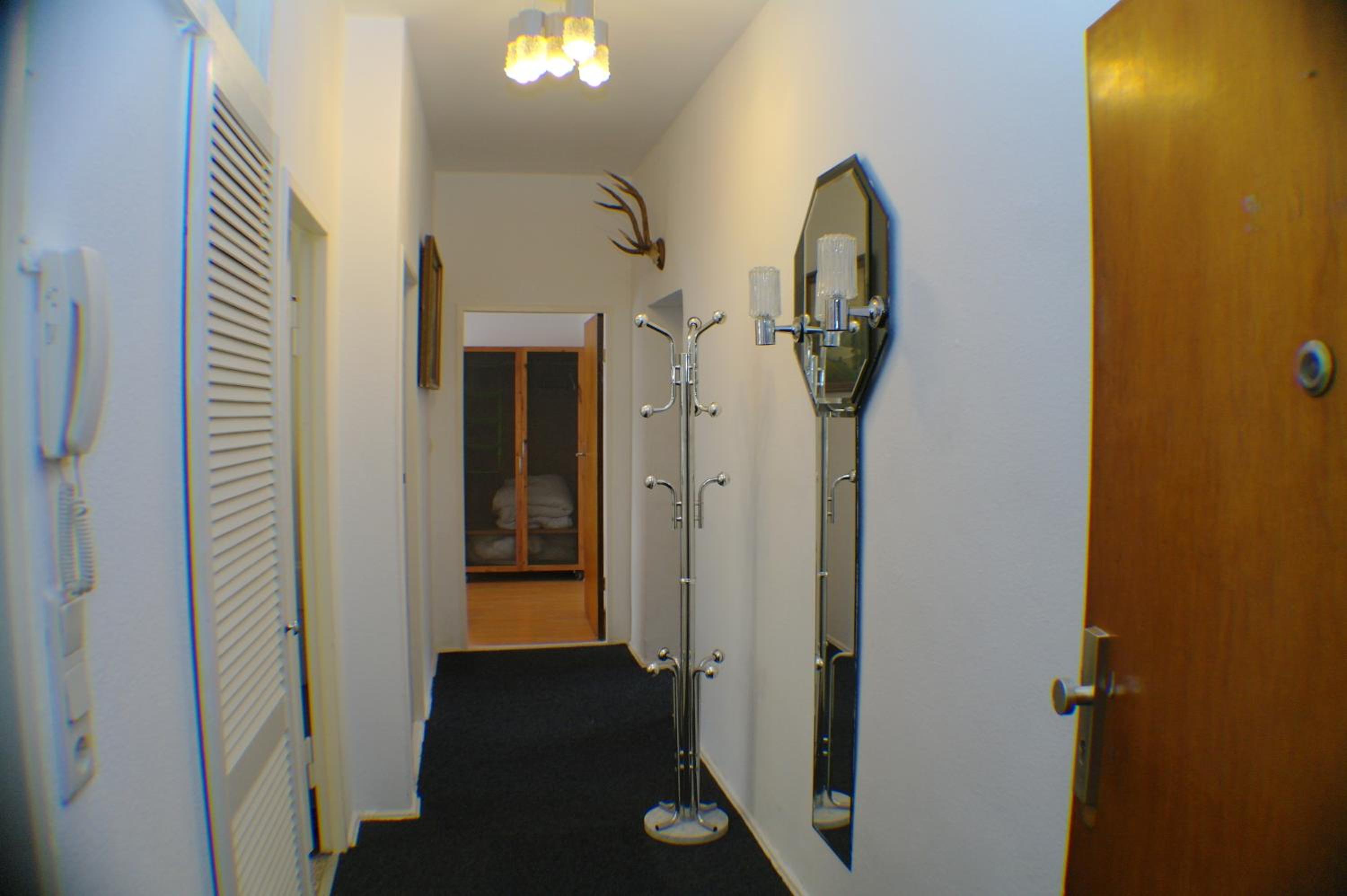 M M Central Apartments - Free Parking - Vintage Style