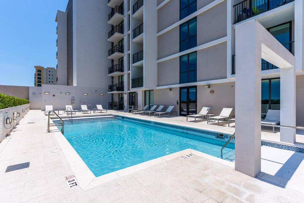 2Br Coral Gables Cozy Haven