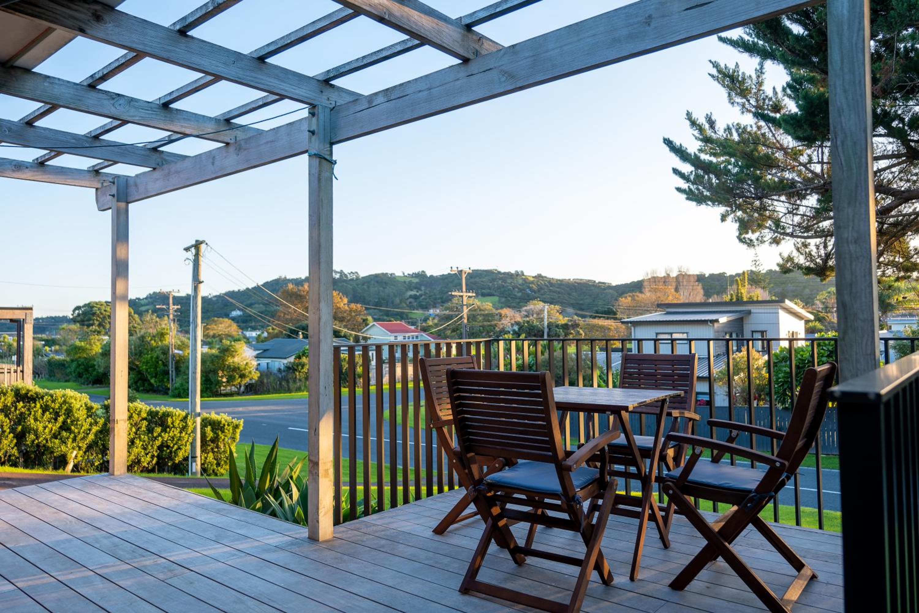 Moa Cottage in Oneroa Village view 2