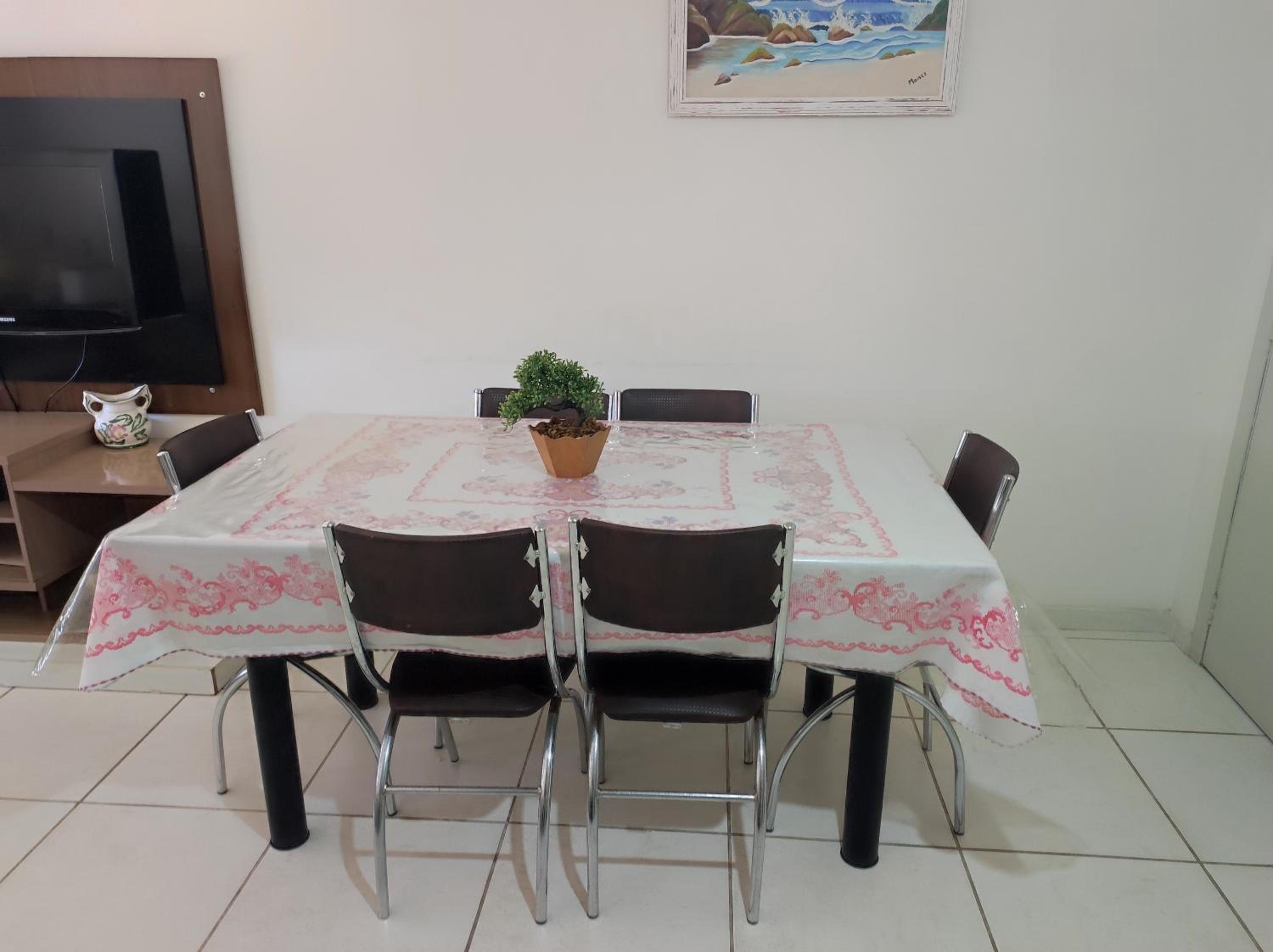 Lindo Apartamento Enseada view 2