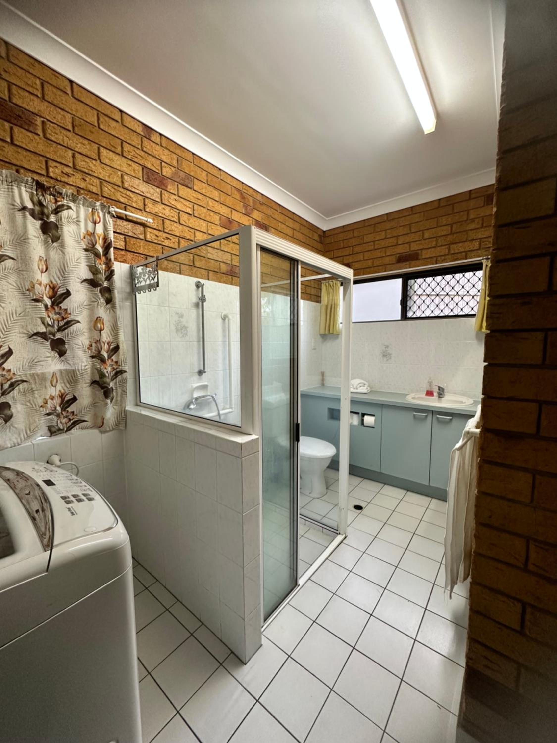 Cosy holiday entire unit 1