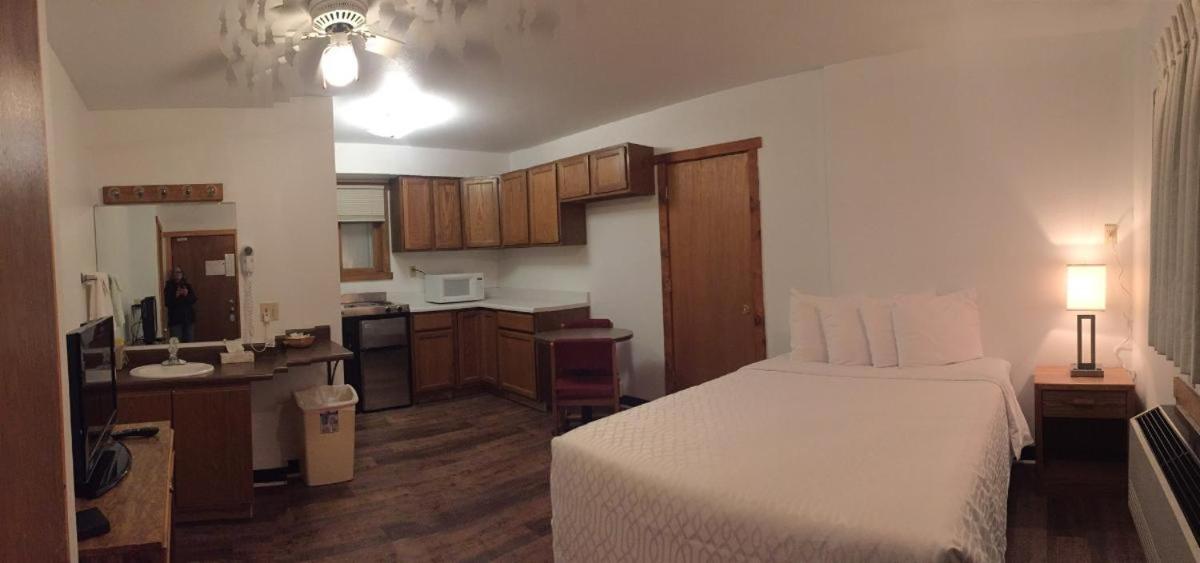 The Sturgis Motel view 3