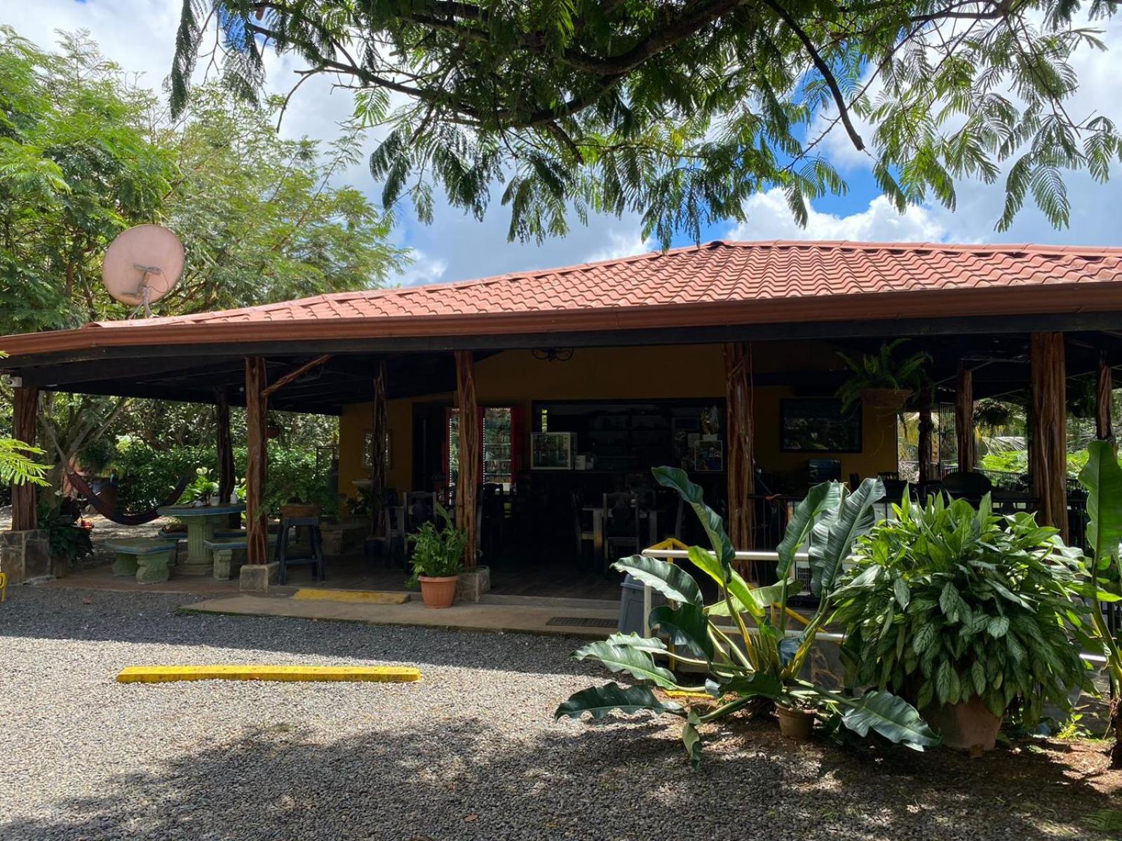 Restaurante y cabinas Sudy