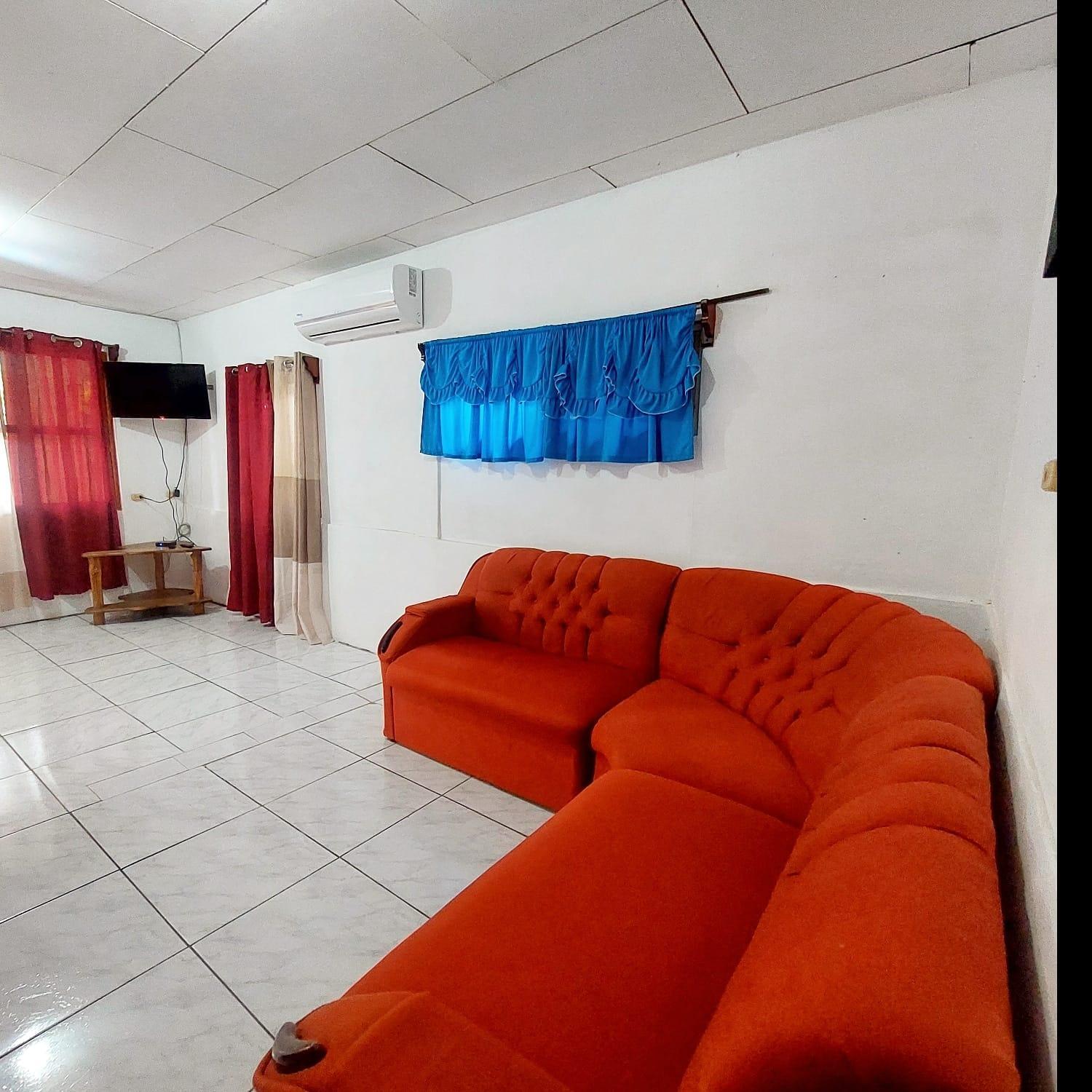 Restaurante y cabinas Sudy