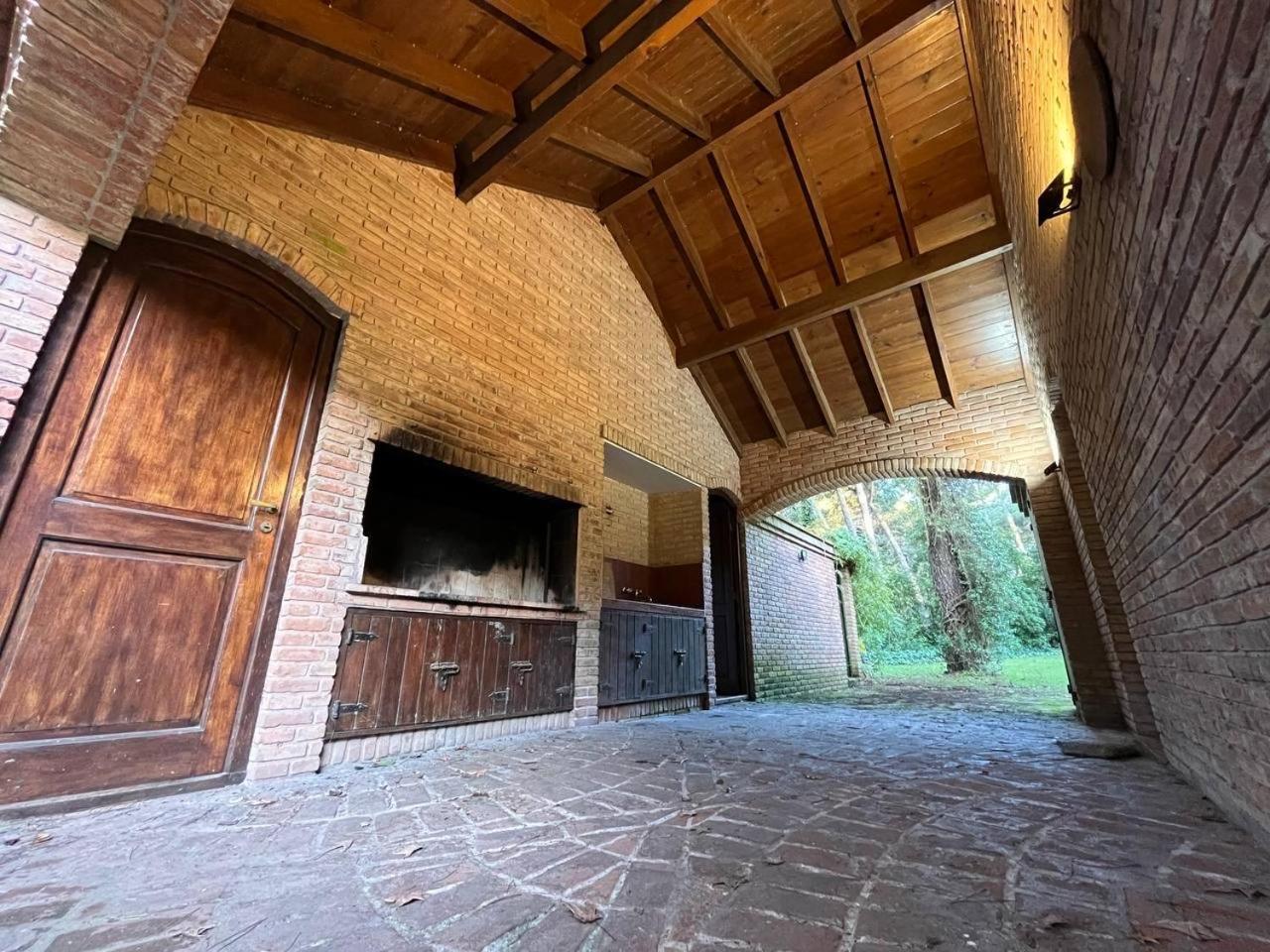 Casa Algarrobo, Cariló