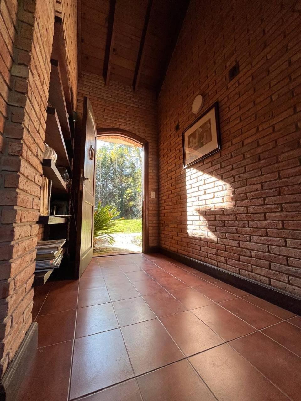 Casa Algarrobo, Cariló