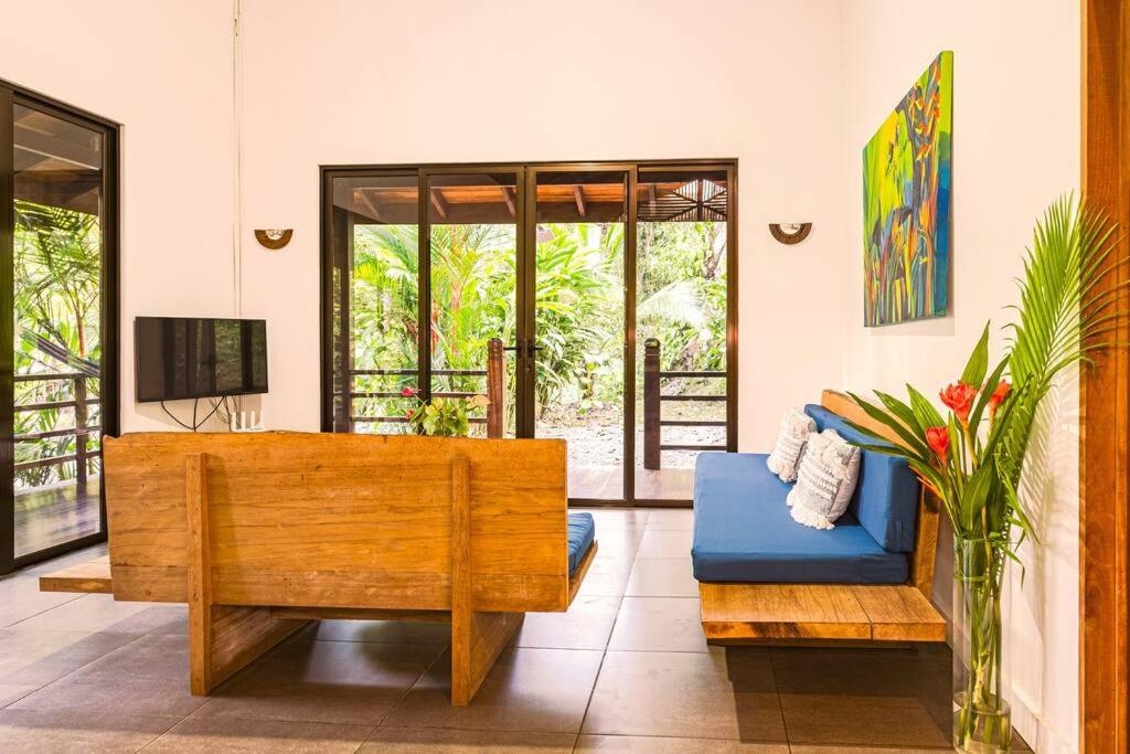 Villa Ángel (AC/Internet/Pool/Punta Uva beach)