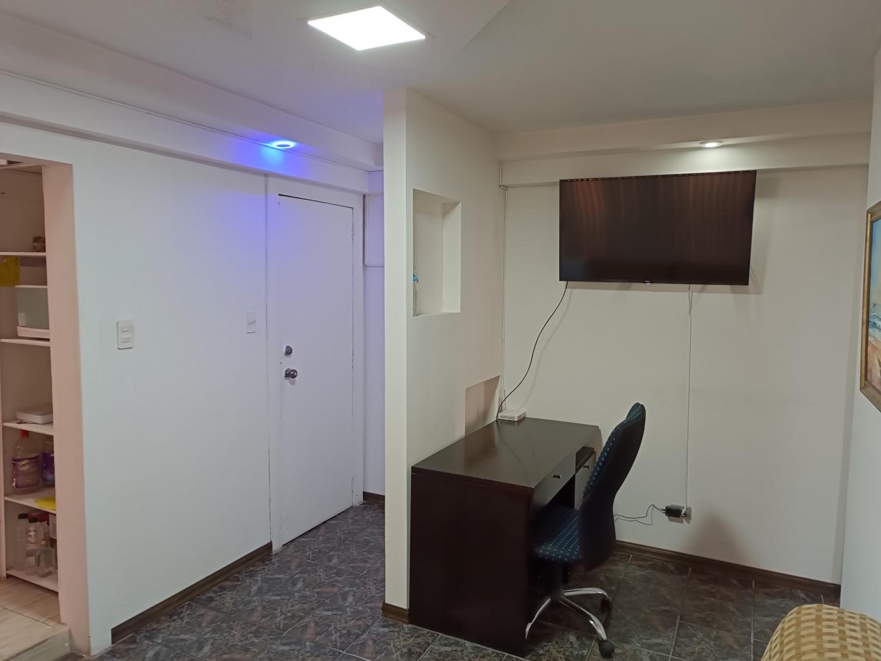 Minidepartamento central y amoblado