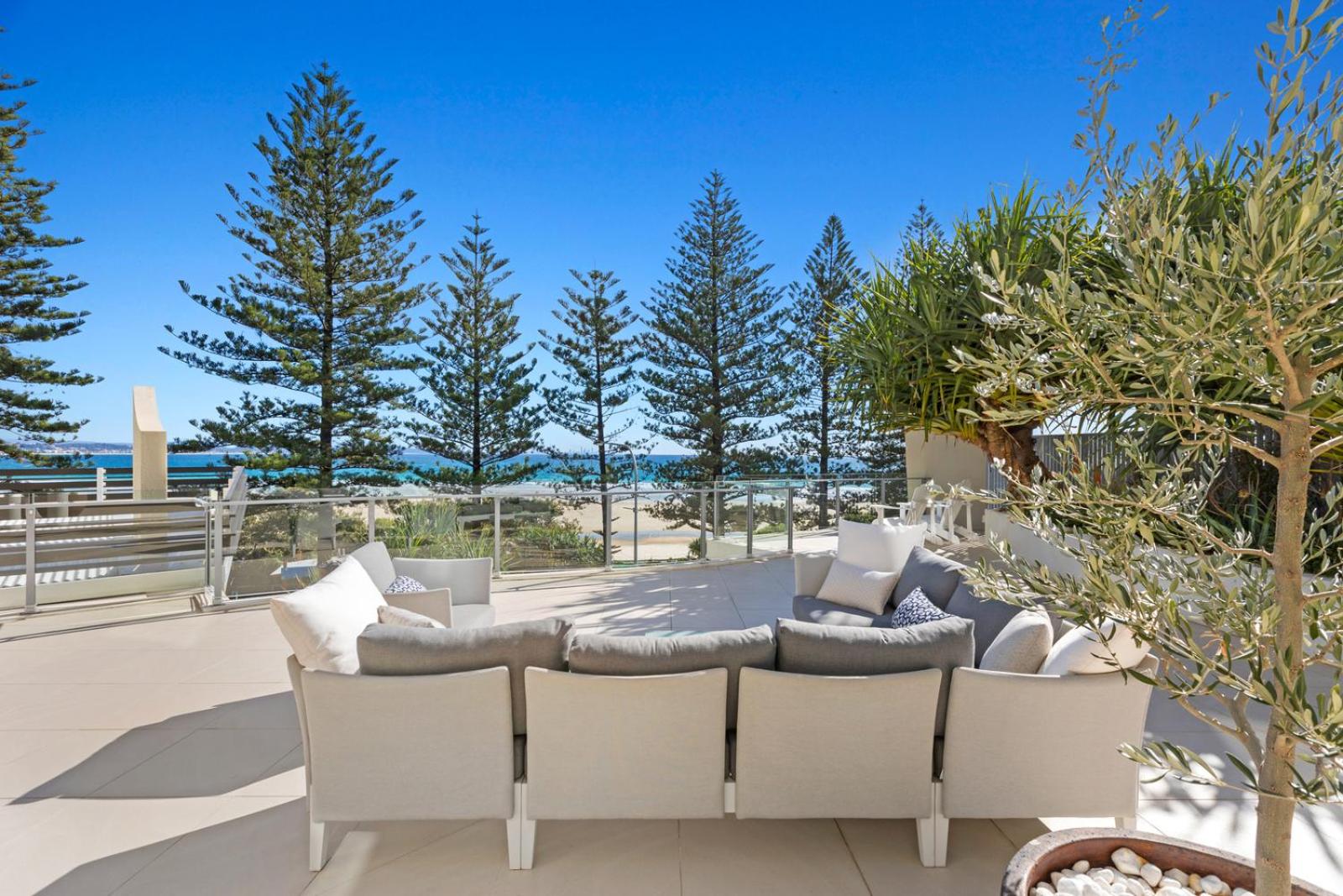 The Garland at Rainbow Bay