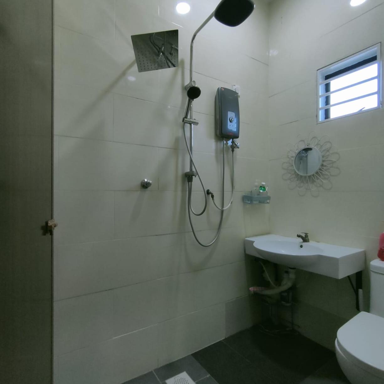 Awanan Biru Homestay