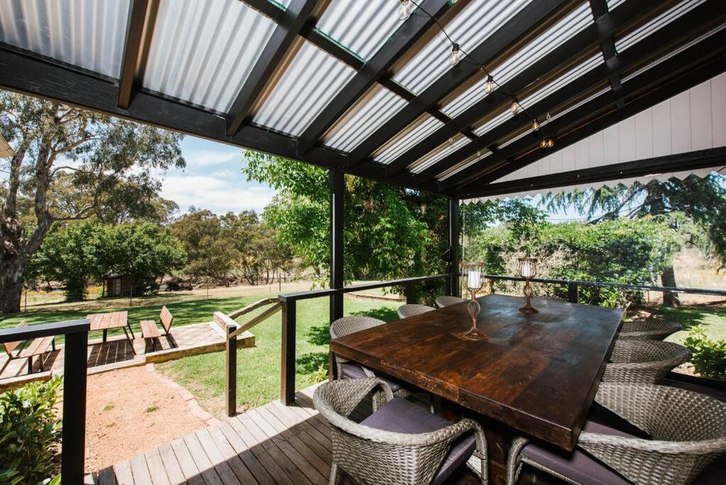 Historic Riverfront Residence Farmstay