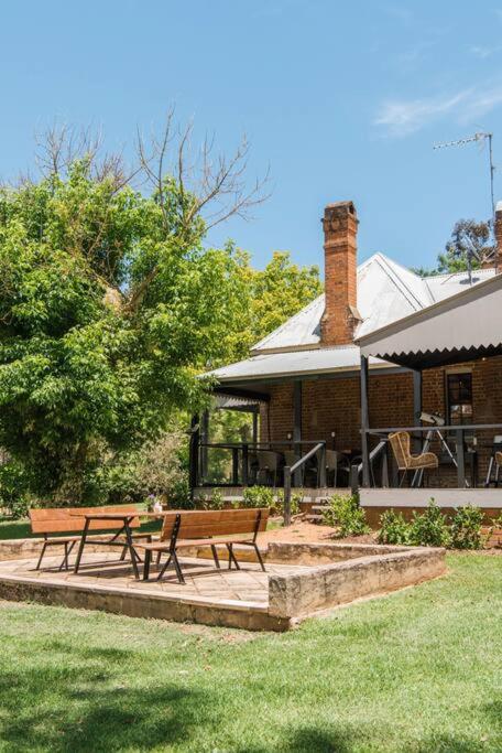 Historic Riverfront Residence Farmstay