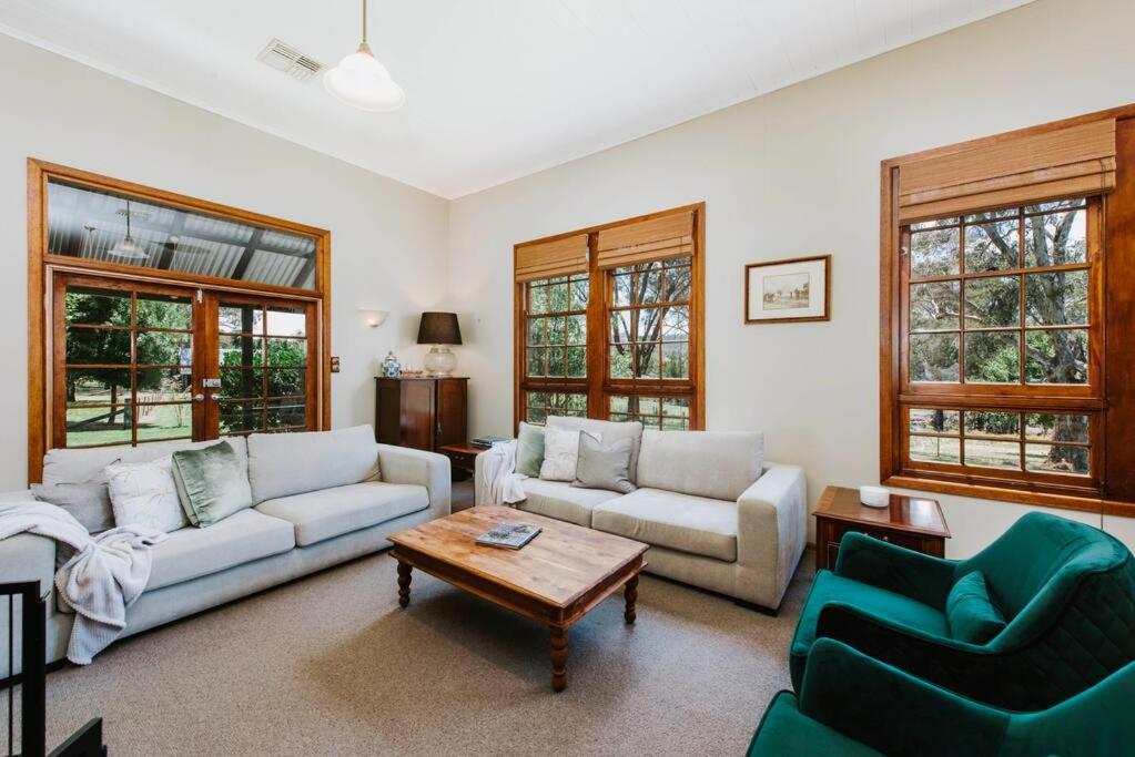 Historic Riverfront Residence Farmstay