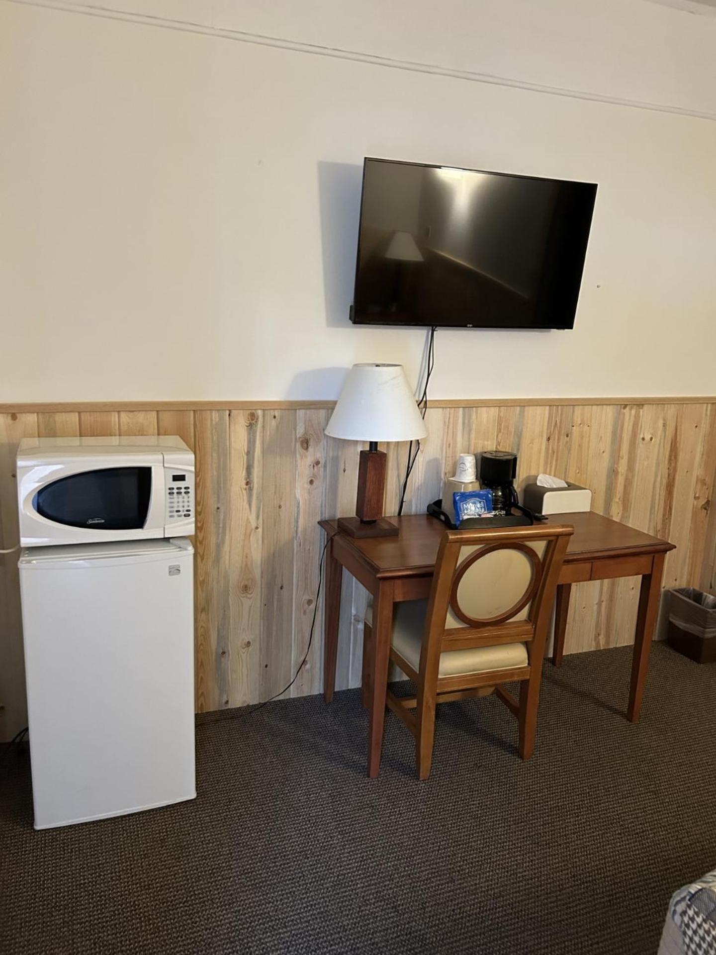 Holiday Lodge