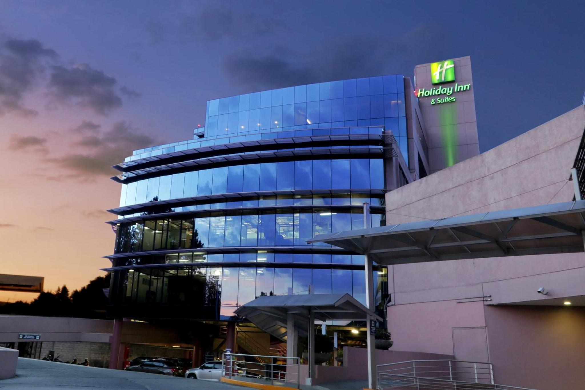 Hotel Holiday Inn Hotel & Suites Mexico Medica Sur, an IHG Hotel - Image 1