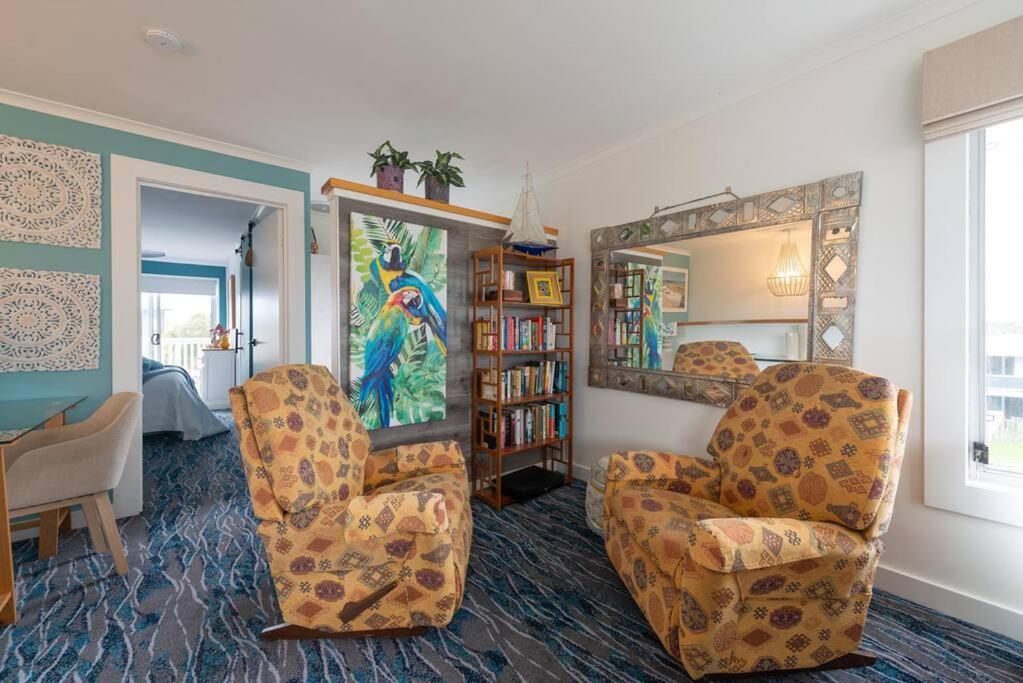 Blue Bay View Surf & Sauna Stay