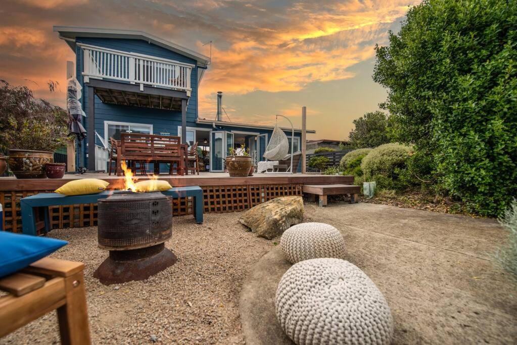 Blue Bay View Surf & Sauna Stay
