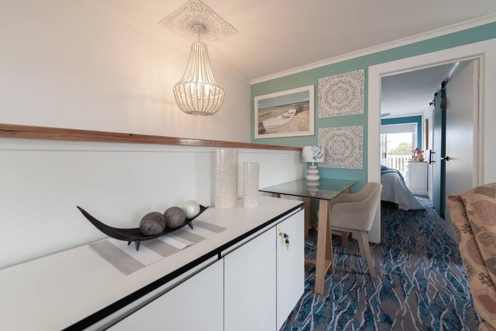 Blue Bay View Surf & Sauna Stay