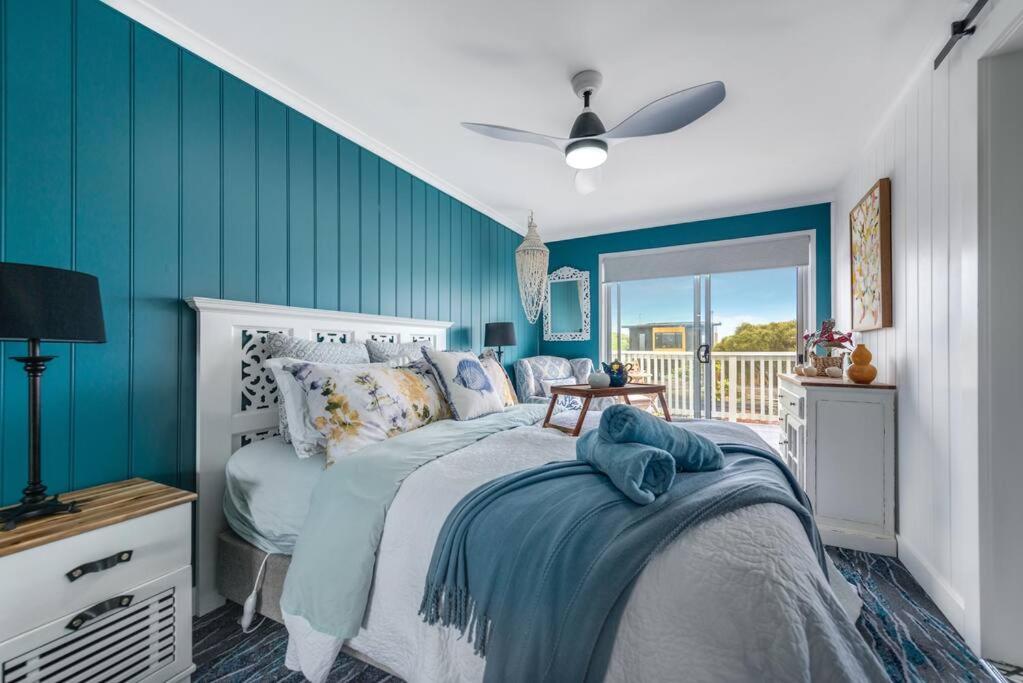 Blue Bay View Surf & Sauna Stay
