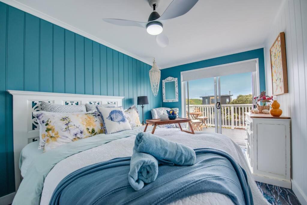 Blue Bay View Surf & Sauna Stay