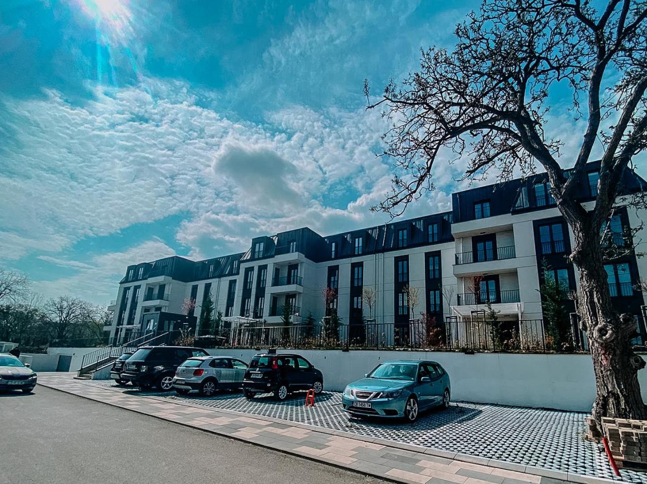 Vitosha View Apartment & Free Parking
