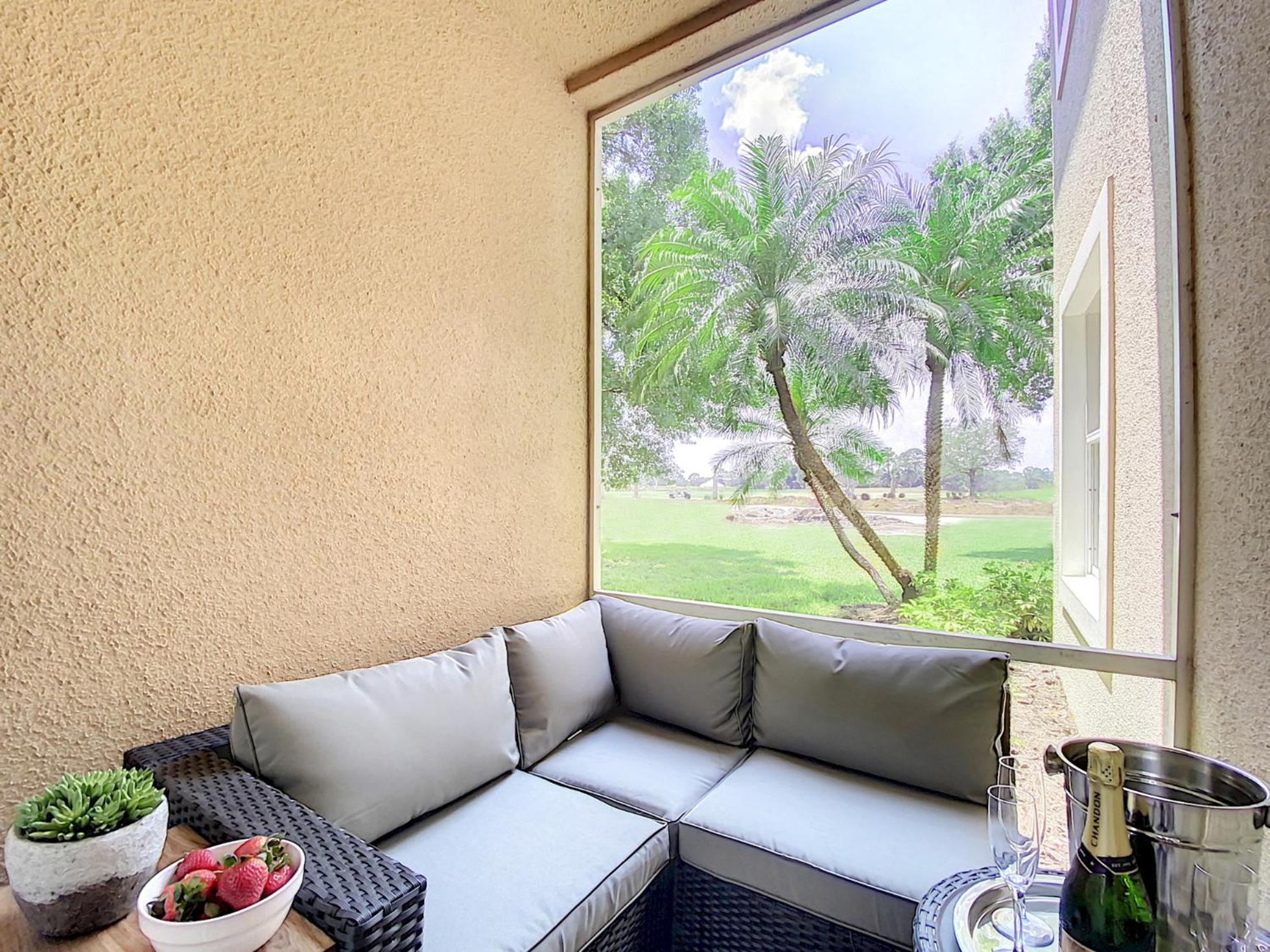 PgaVillageResort by AmericanVacationLiving 7 Room