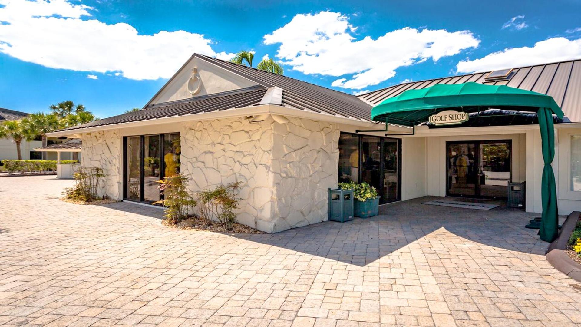 6BR 4BA TampaGolfVilla by AmericanVacationLiving
