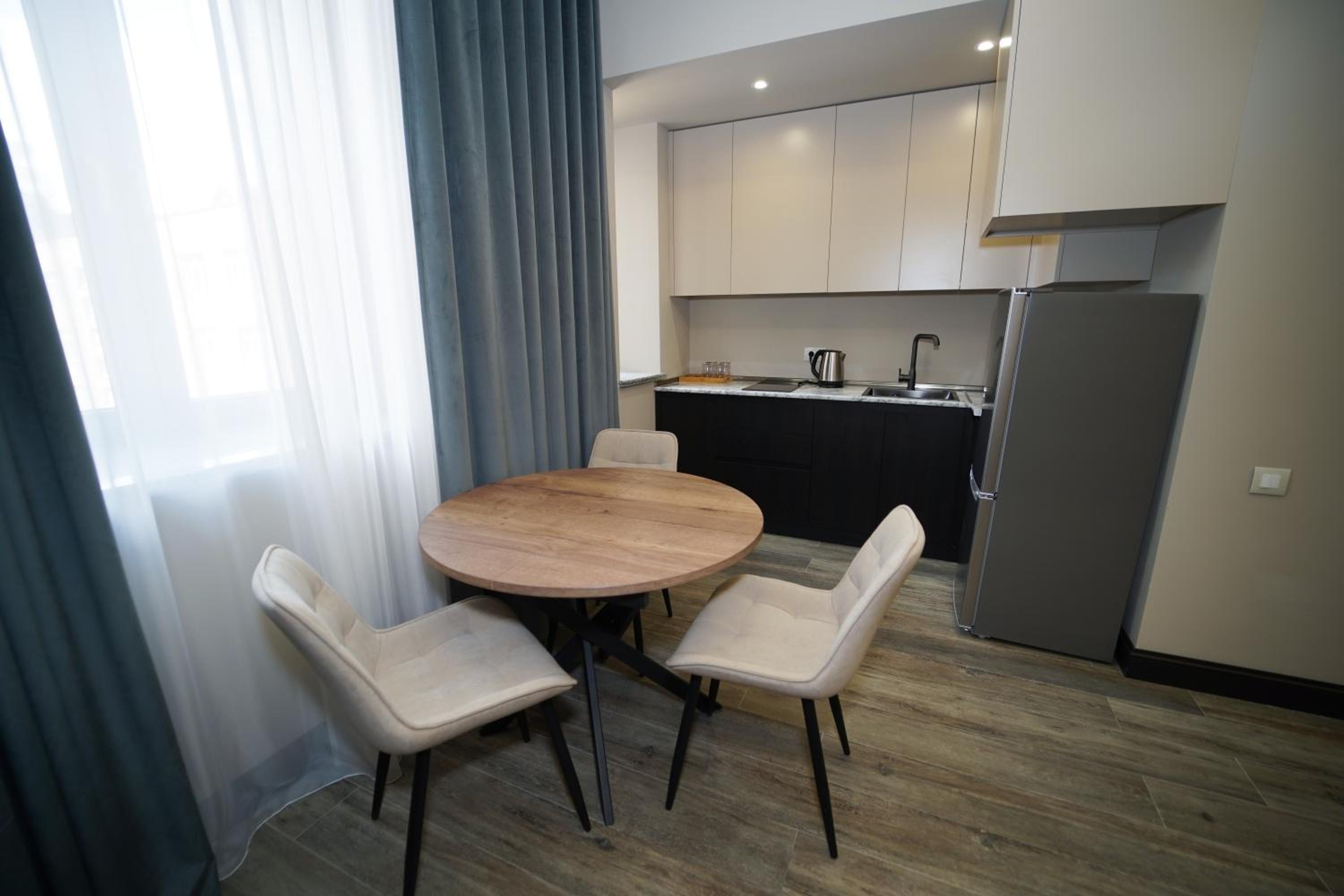 Soho Apart Hotel