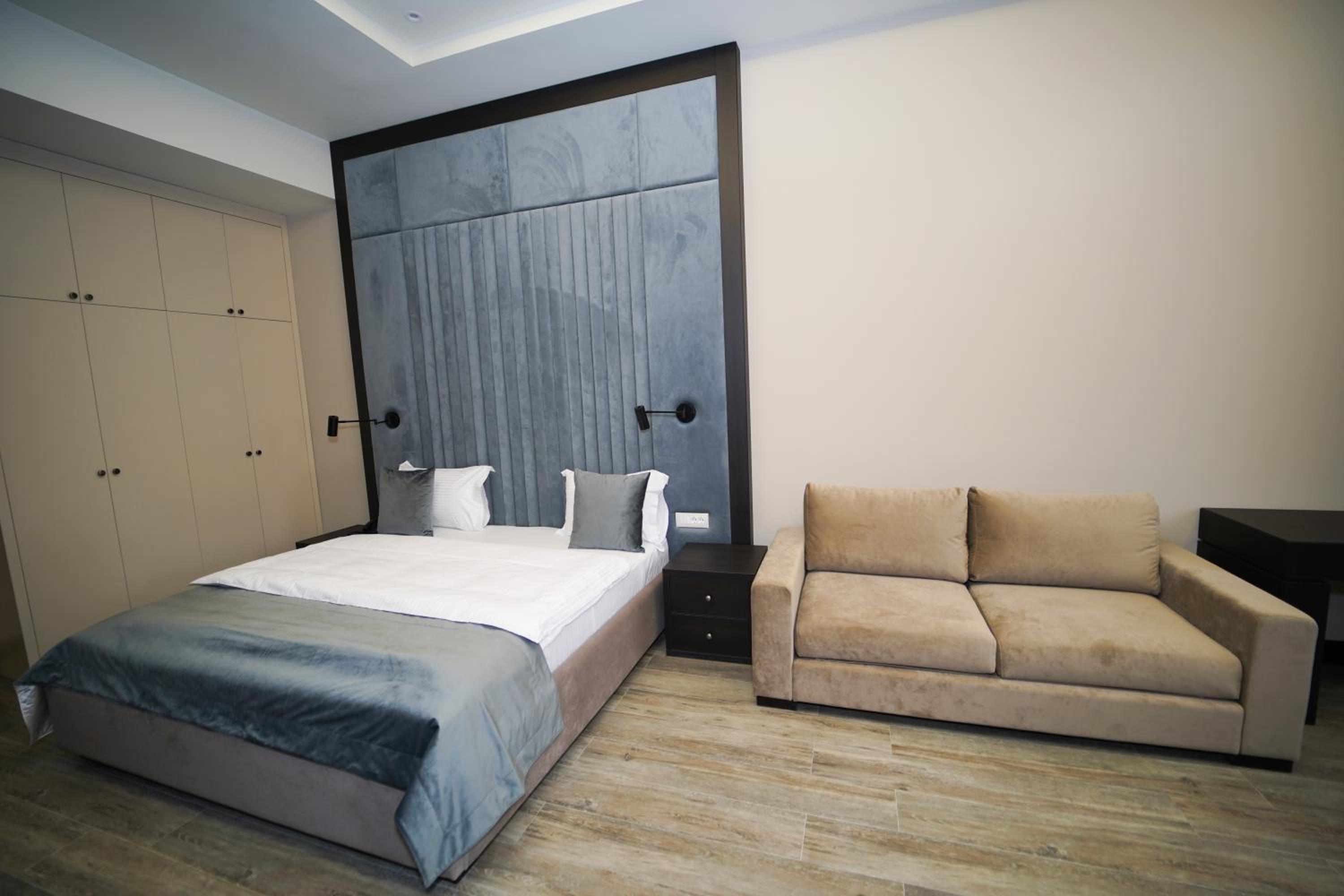 Soho Apart Hotel