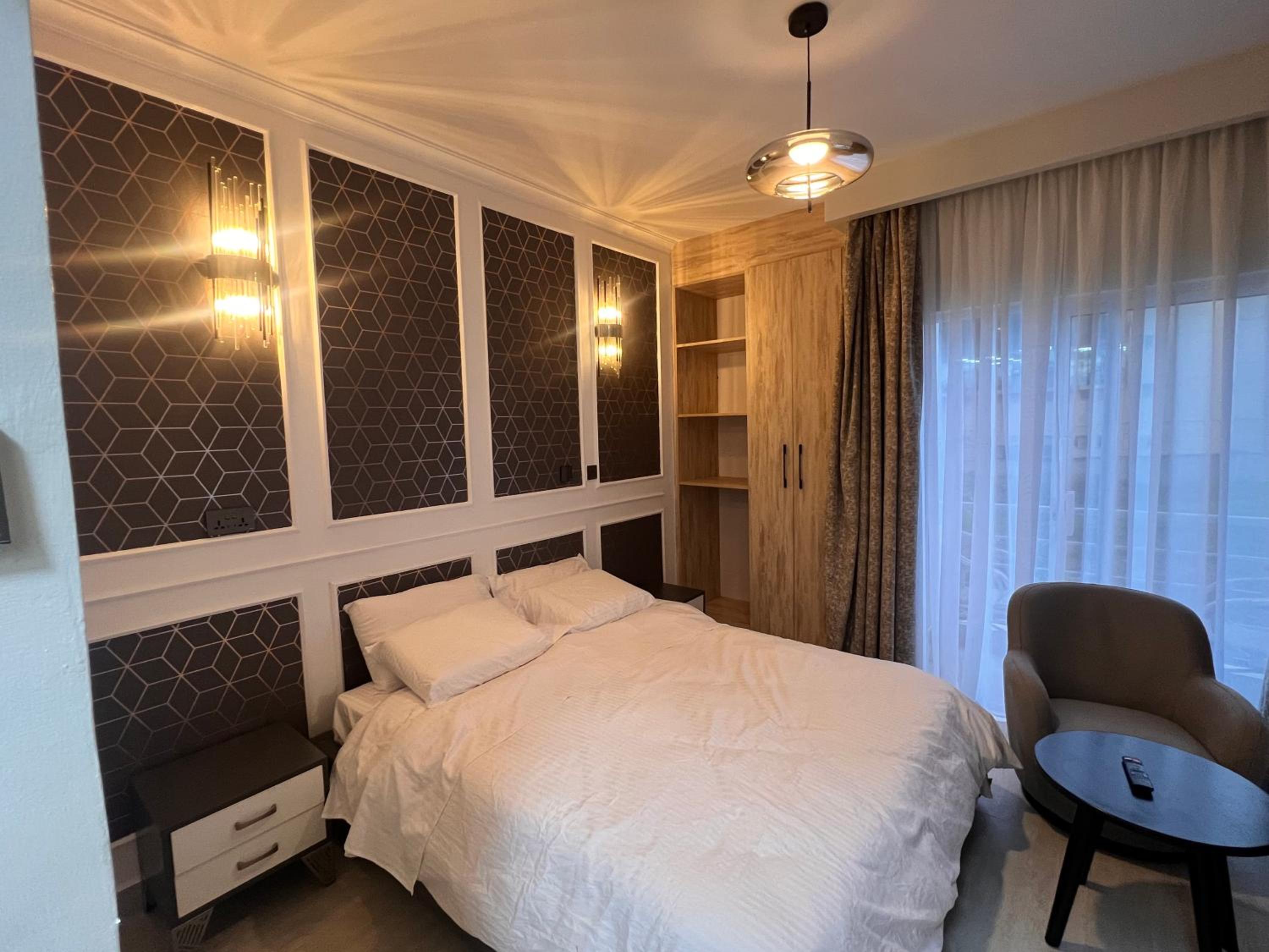 X-TINE SUITES