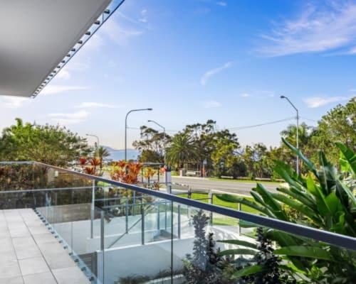 Elysee Beachside Apartments Alexandra Headland