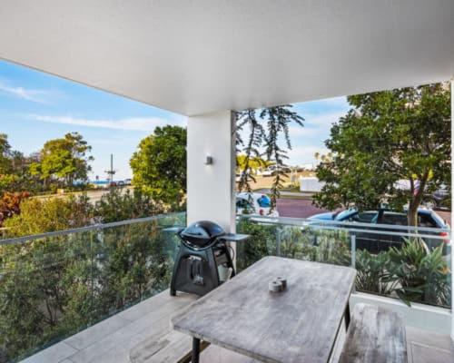Elysee Beachside Apartments Alexandra Headland