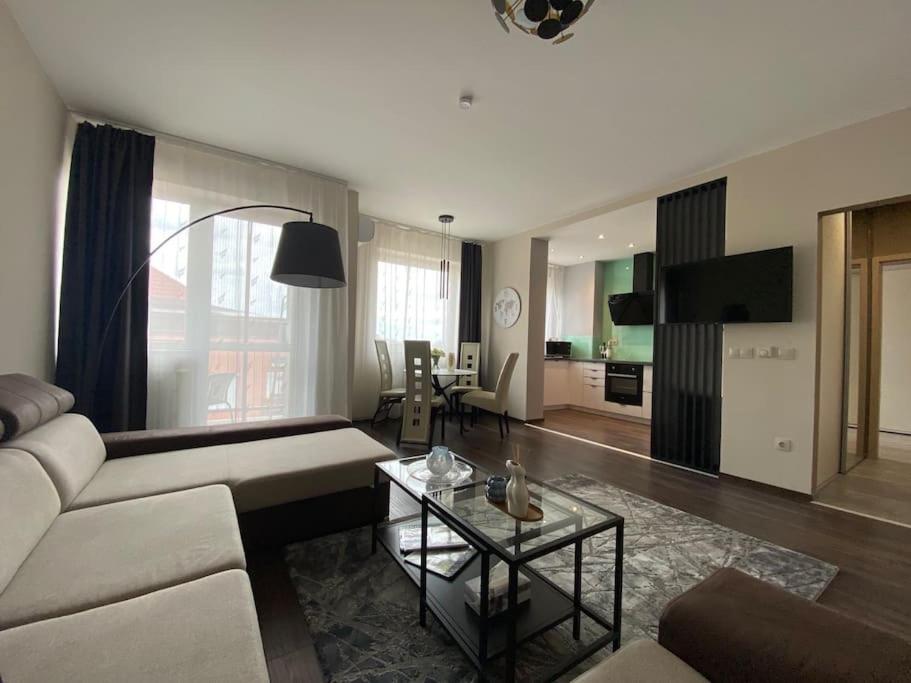 Renko Platán Apartman