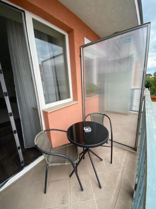 Renko Platán Apartman