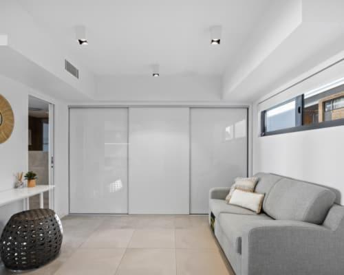 Elysee Beachside Apartments Alexandra Headland