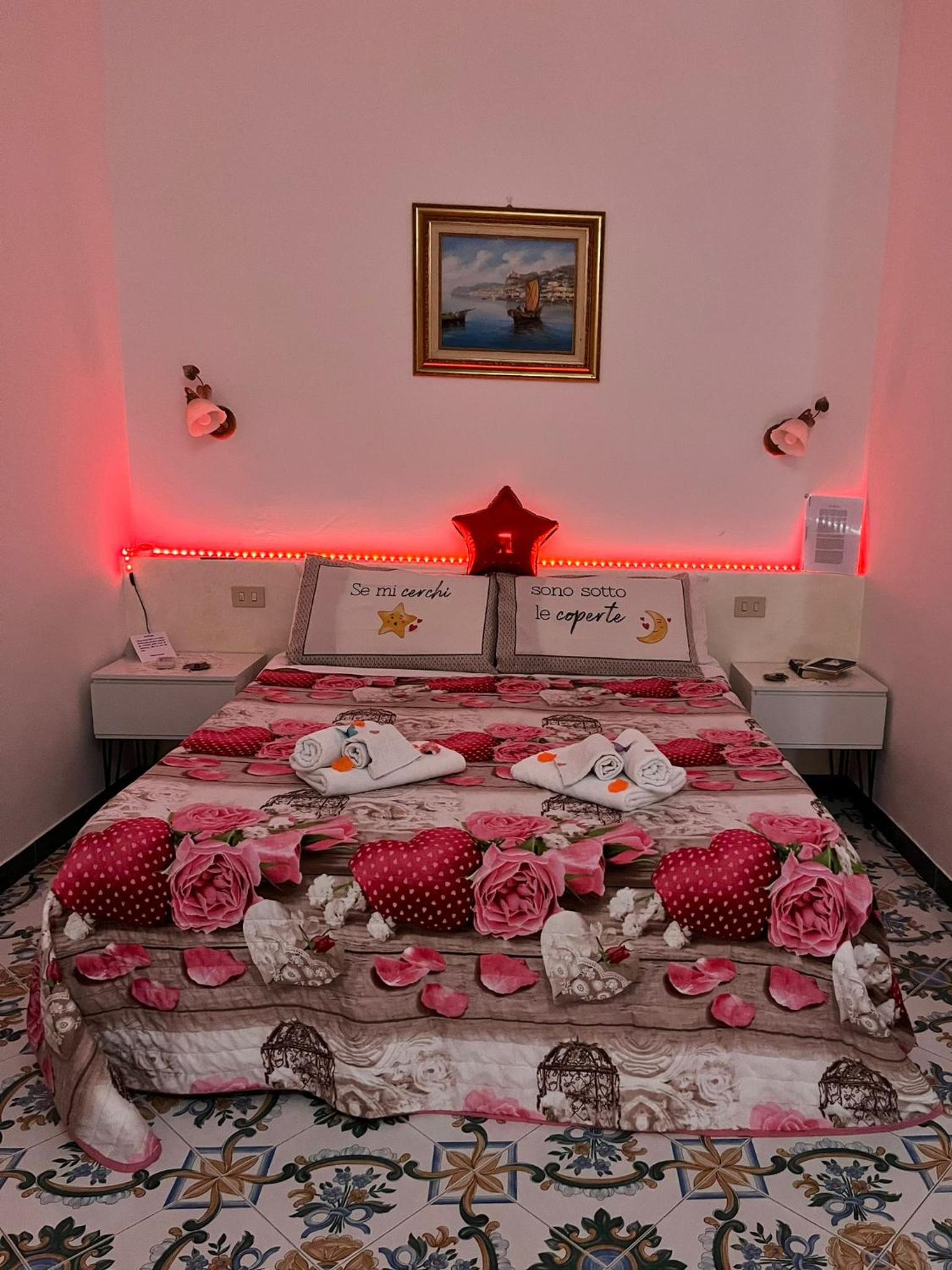 Casa Tutti Frutti en Positano — hotel room